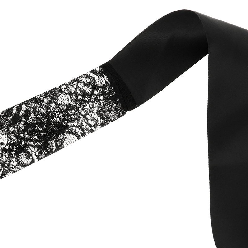 COQUETTE CHIC DESIRE - MASCHERA IN PIZZO NERO CON NASTRO - immagine 4